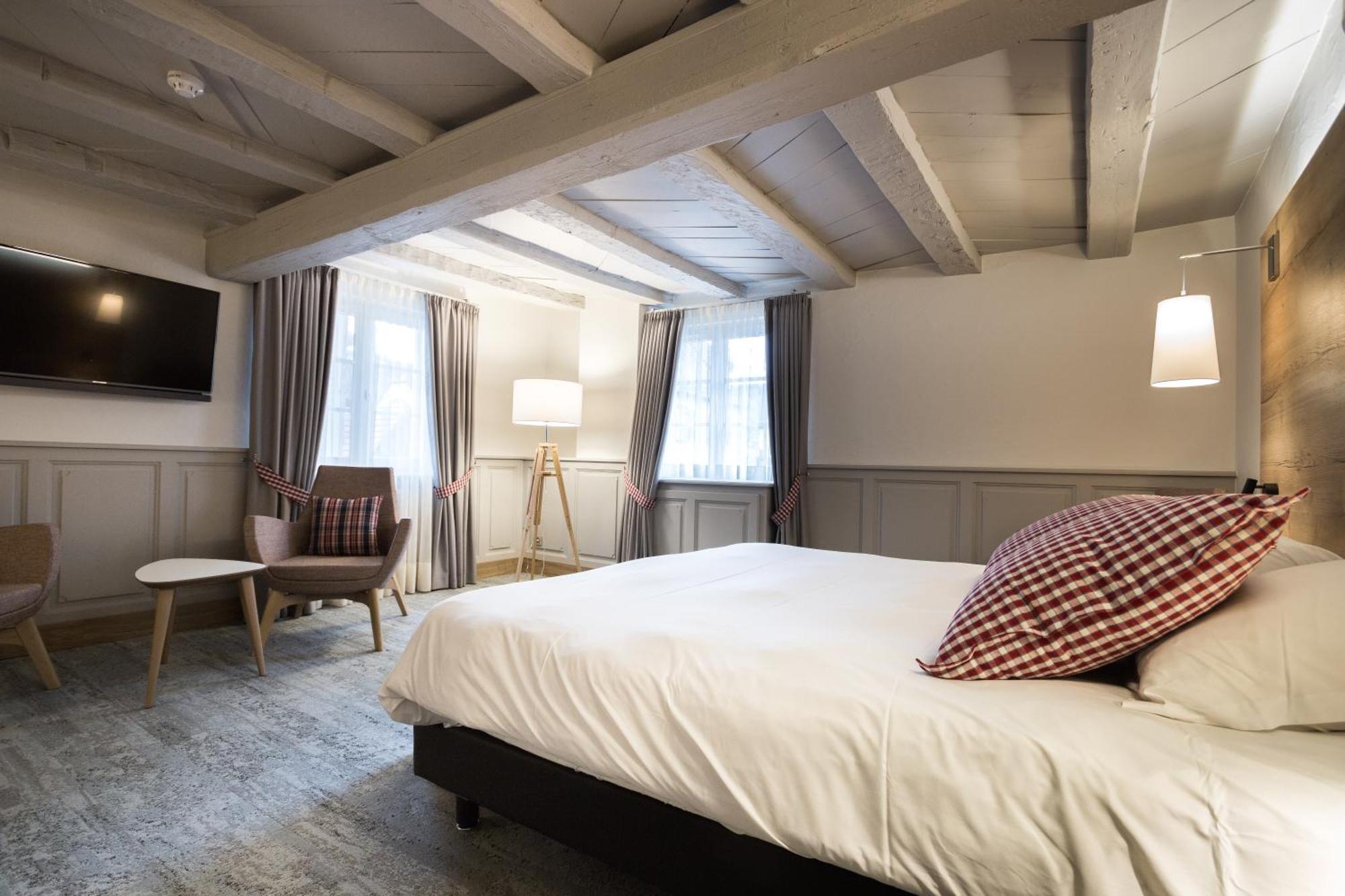 Hotel L'auberge Du Cheval Blanc Et