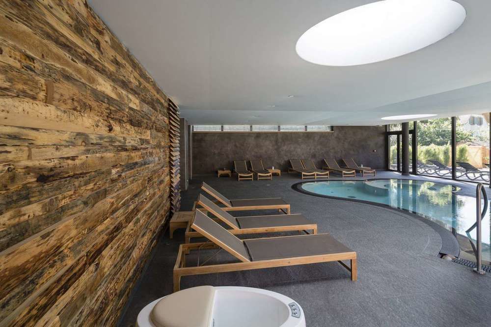 L'auberge Du Cheval Blanc Et Hotel